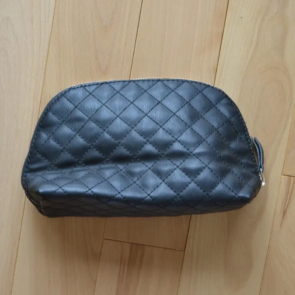 New York & Company quilted clutch